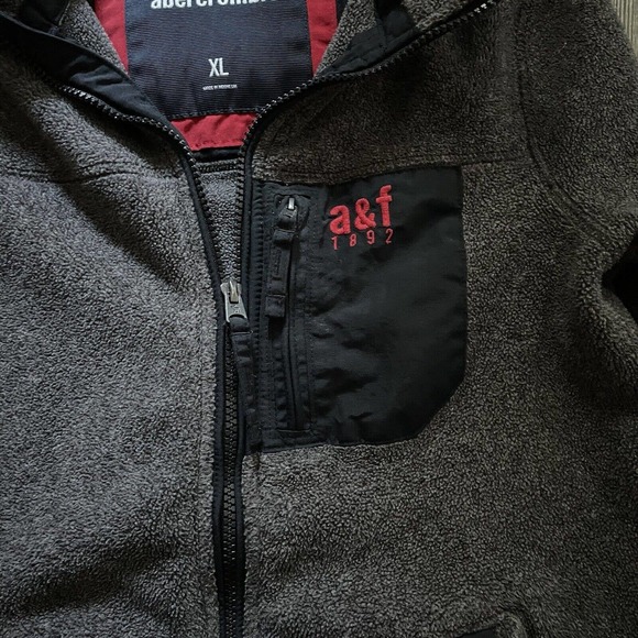Abercrombie & Fitch Grey Fleece Zip Up Sweatshirt Boys XL 16 - Picture 2 of 7